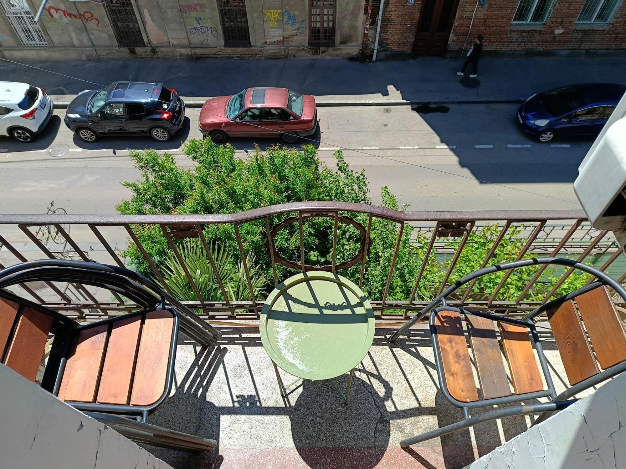 Guest House Irina Tbilisi Exterior photo